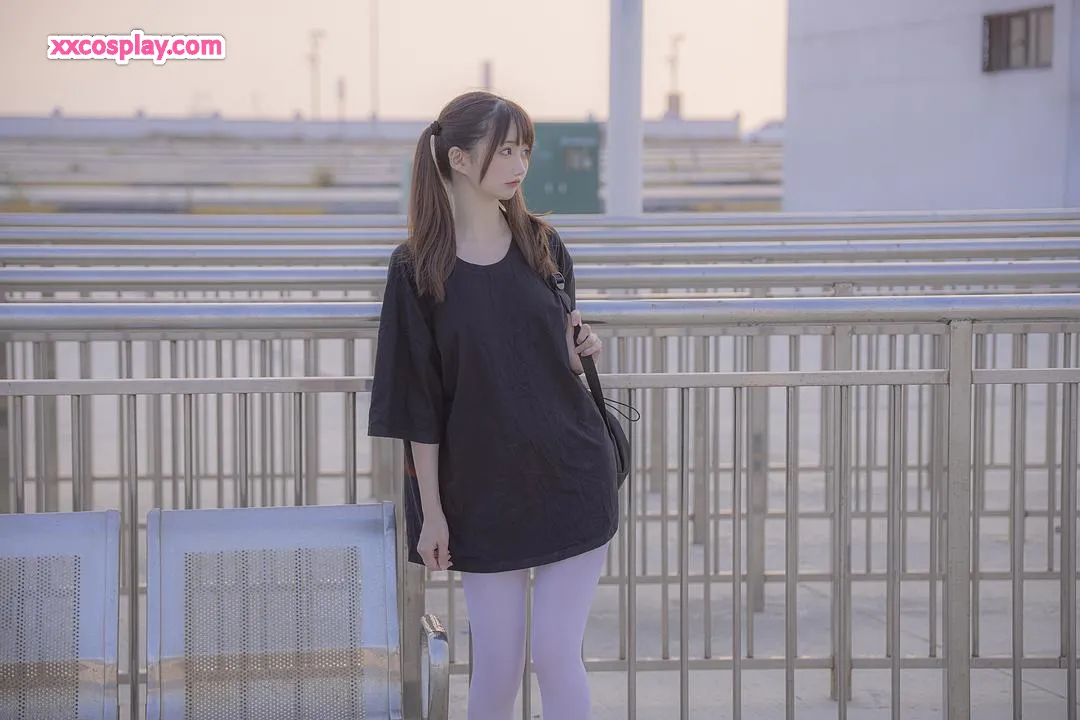 Nagesa Mamono Nya: After School at the Station